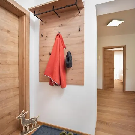 Haus Alpenruhe By Schladmingurlaub شقة *